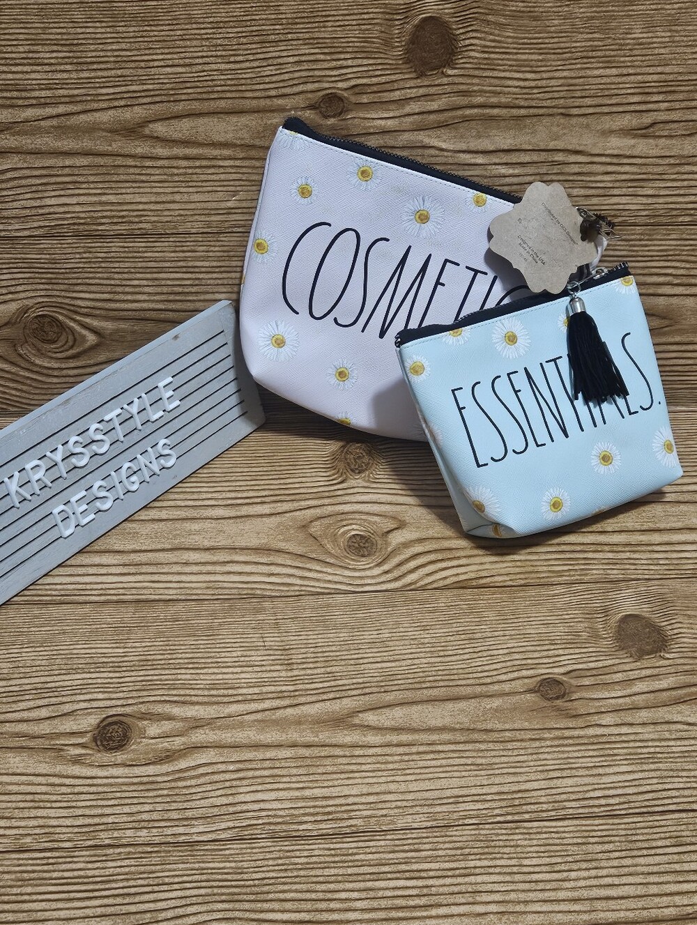 Rae Dunn Zip cosmetic pouches (2)